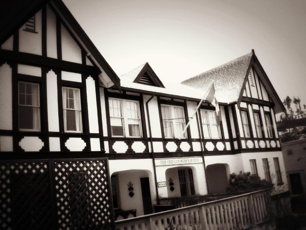 The Old Courthouse Inn Powell River Pokój zdjęcie