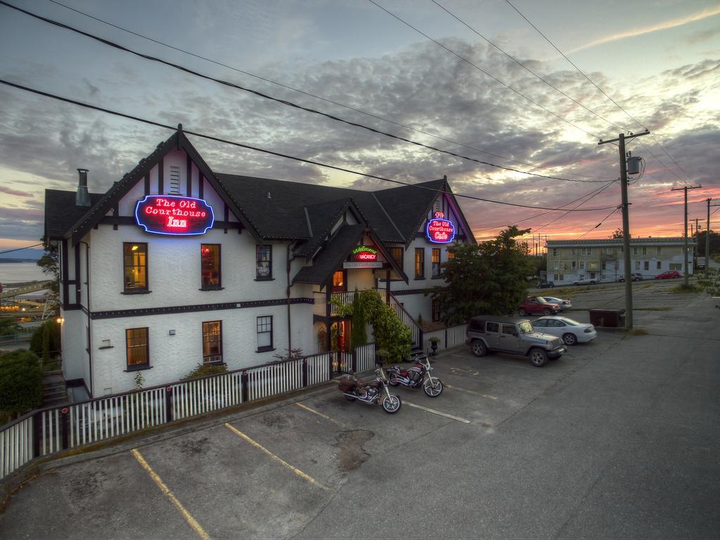 The Old Courthouse Inn Powell River Zewnętrze zdjęcie
