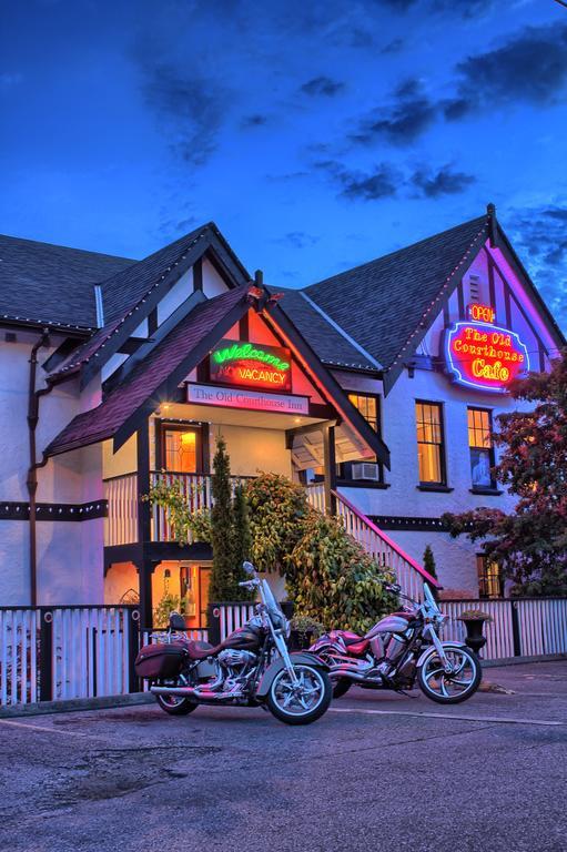 The Old Courthouse Inn Powell River Zewnętrze zdjęcie