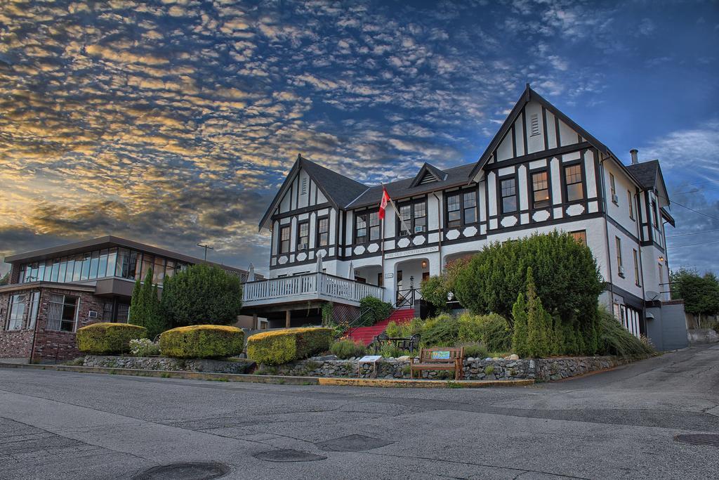 The Old Courthouse Inn Powell River Zewnętrze zdjęcie