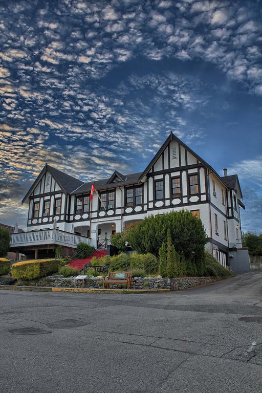 The Old Courthouse Inn Powell River Zewnętrze zdjęcie